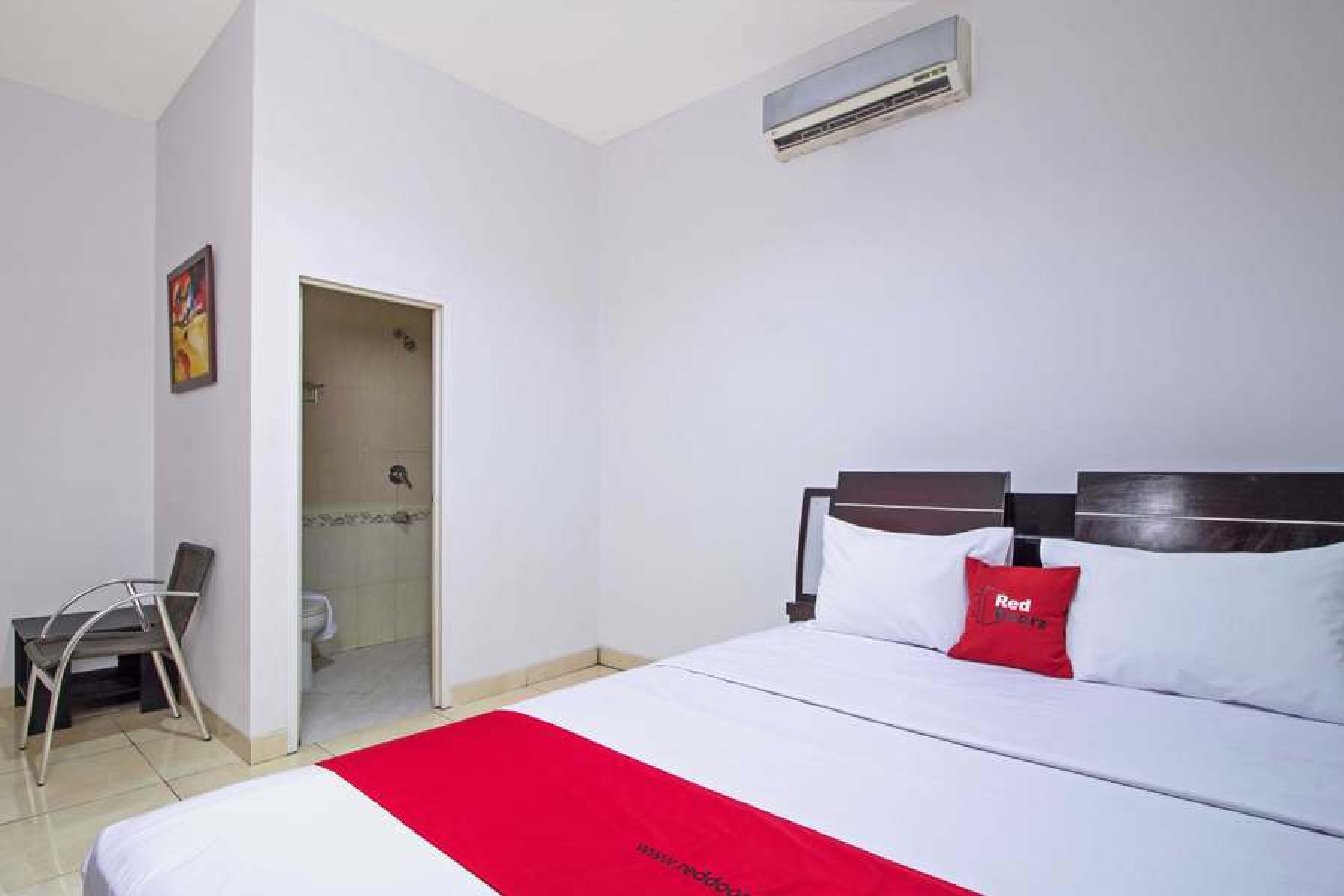 Reddoorz @ Pangeran Antasari 2 Cilandak (Jakarta) Exterior foto