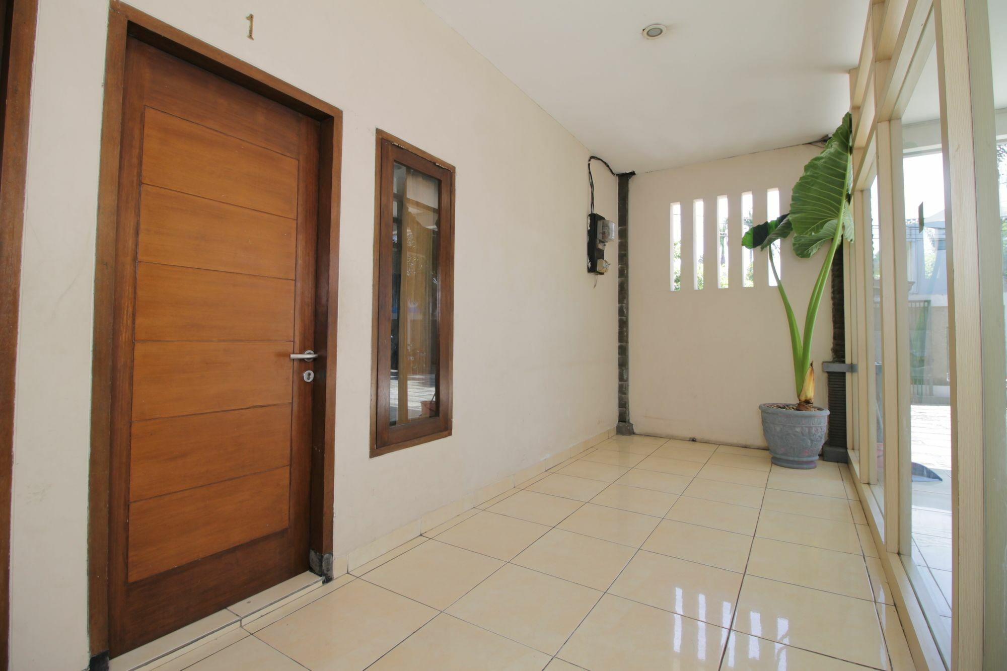 Reddoorz @ Pangeran Antasari 2 Cilandak (Jakarta) Exterior foto